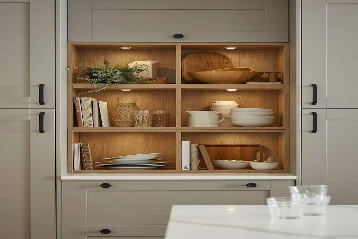 Inset vs Overlay Hinges — What is the Difference